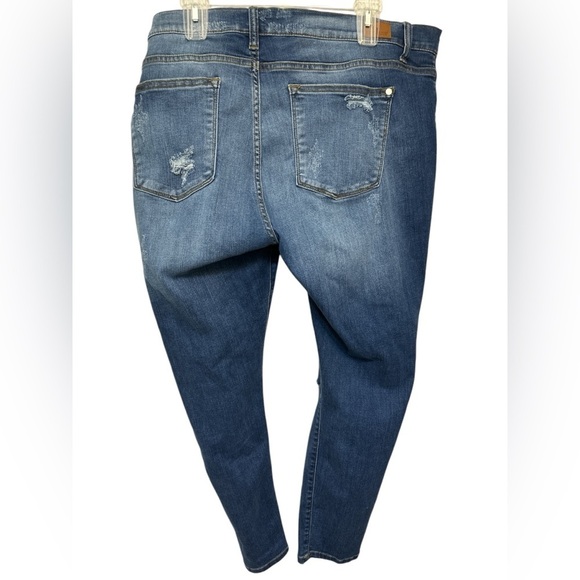 Judy Blue Jeans Skinny Fit Animal Print Cheetah Leopard Patch Distressed - Picture 2 of 7